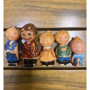 Vintage Antique Little People Family Of 5 Very Old Fisher Price